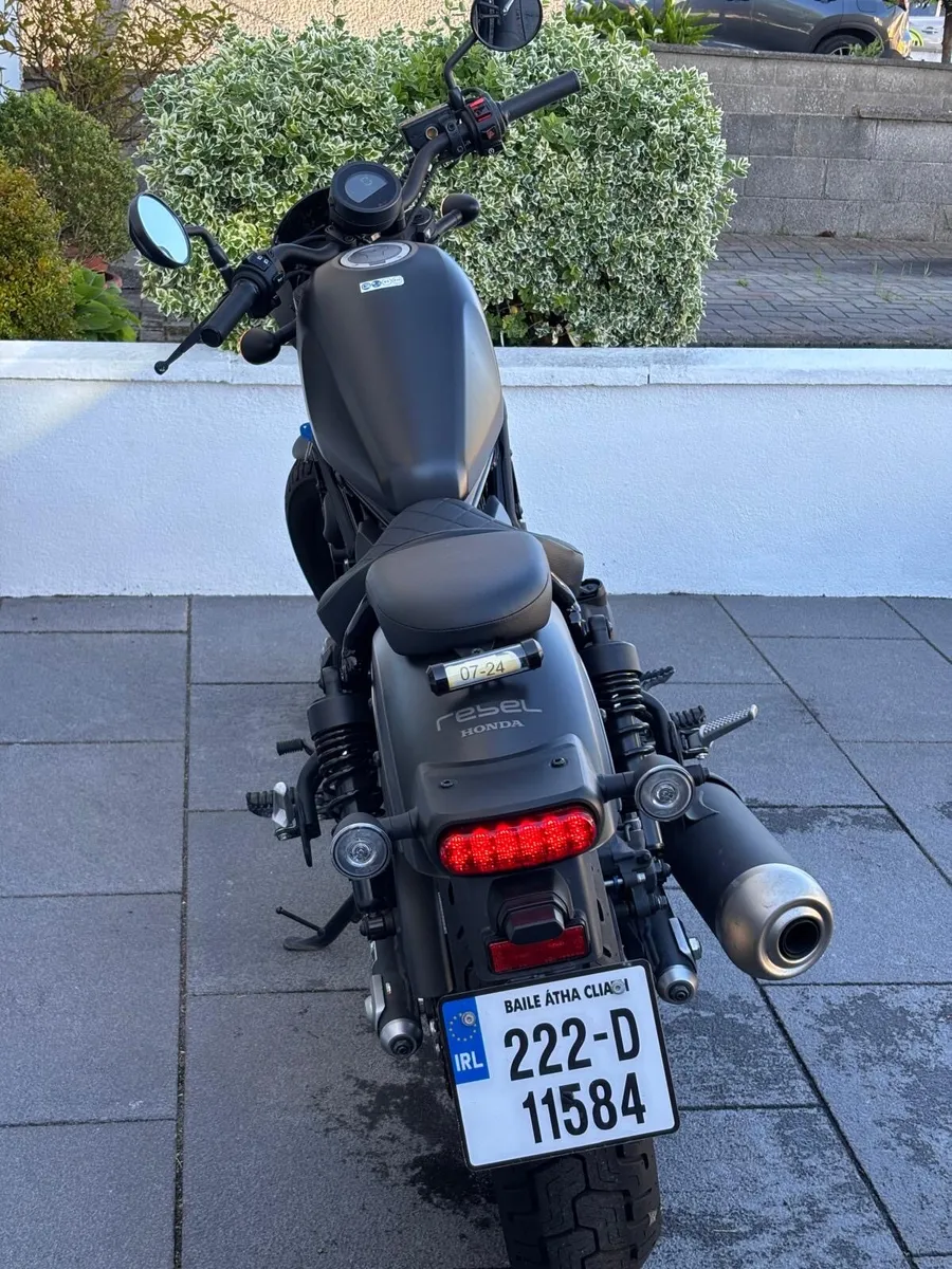Motorbike - Image 3