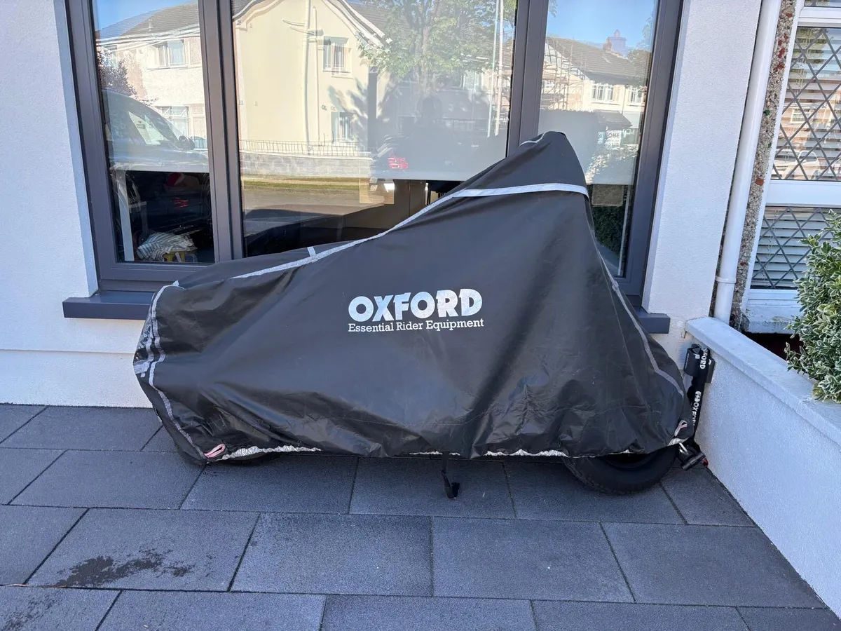 Motorbike - Image 4