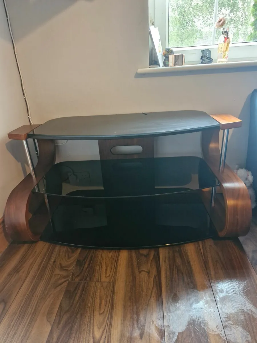 Glass TV Unit - Image 1