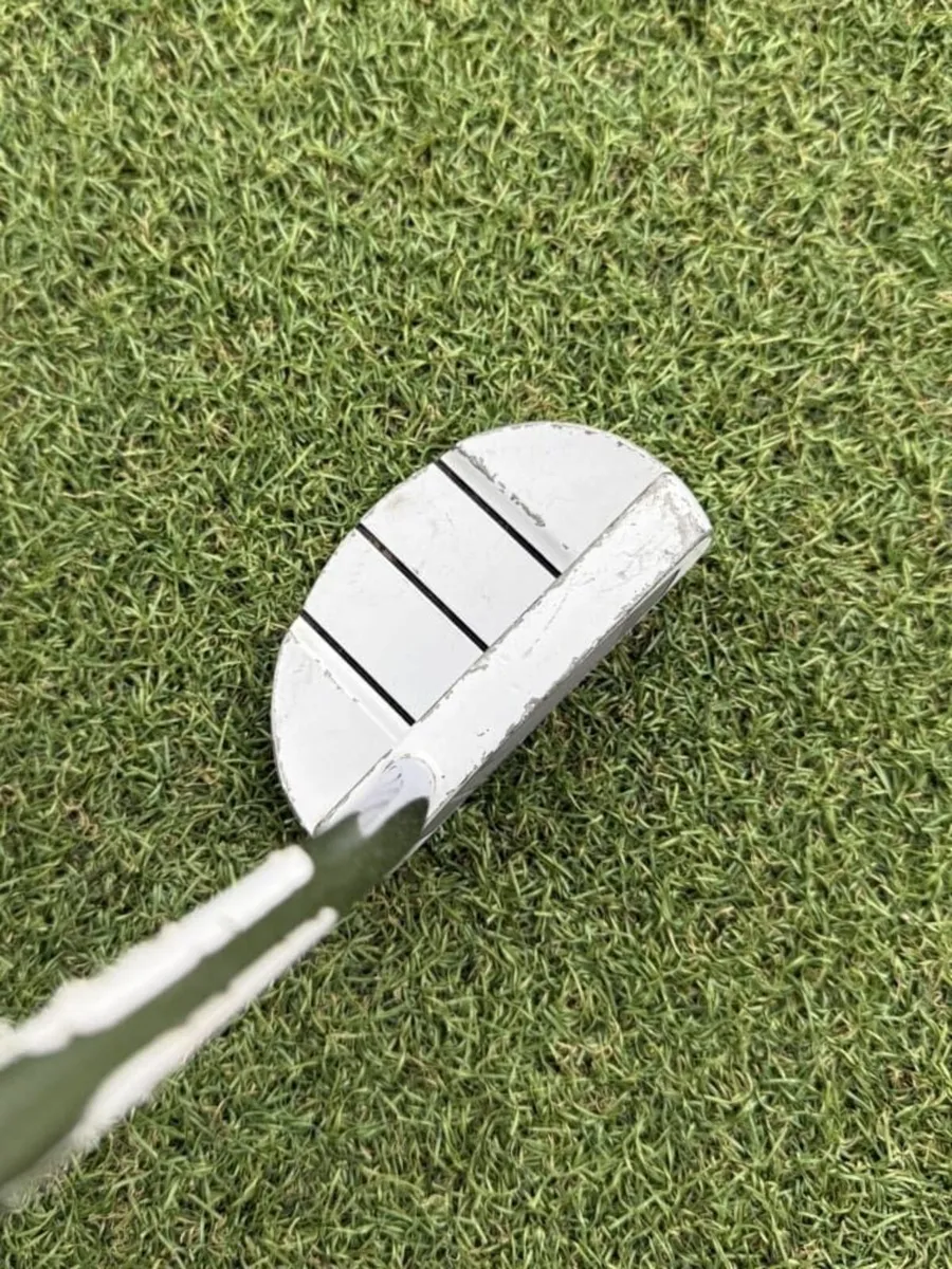 TAYLORMADE WHITE SMOKE MC.72 PUTTER / 34″ - Image 4
