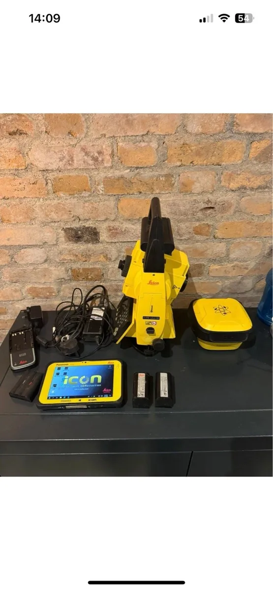 Leica iCON Robot 60 Total Station - Image 2