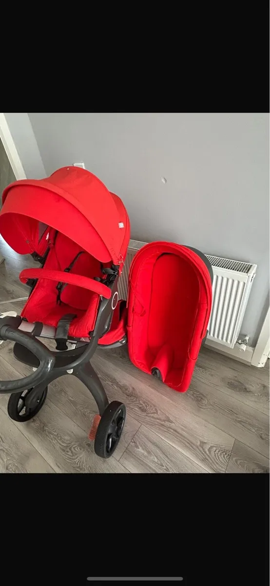Hi im selling  buggy stokke in very good condition