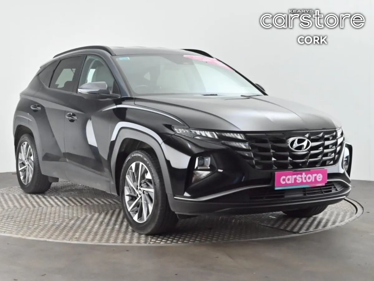 Hyundai Tucson 2WD Executive w.2 Tone Roof - Image 1