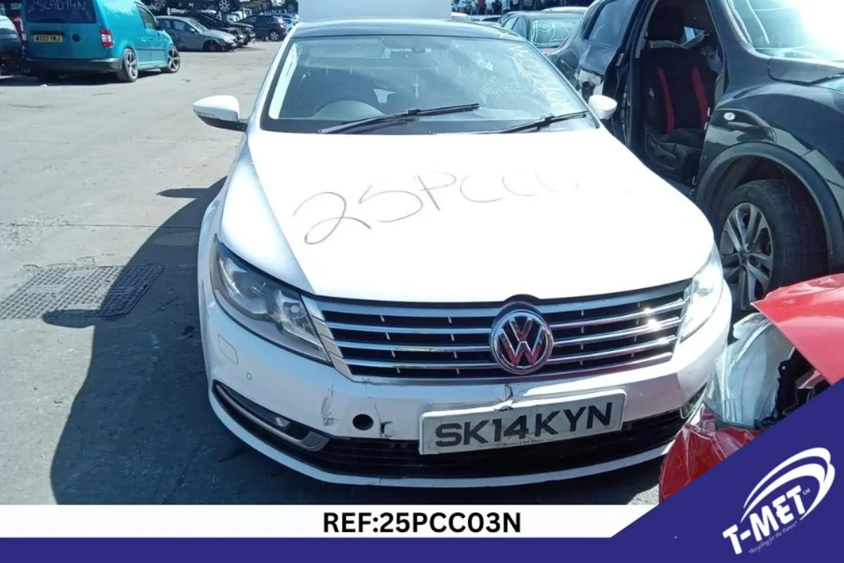 2014 VOLKSWAGEN PASSAT CC BREAKING FOR PARTS - Image 2