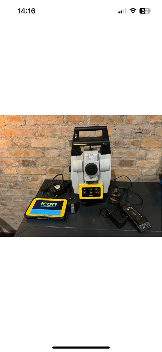 Leica iCON ICR70 Robotic Total Station - Image 1