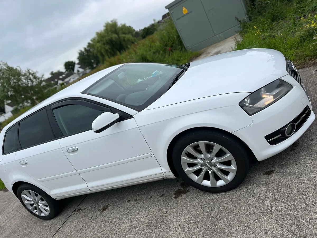2011 Audi A3 - Image 2