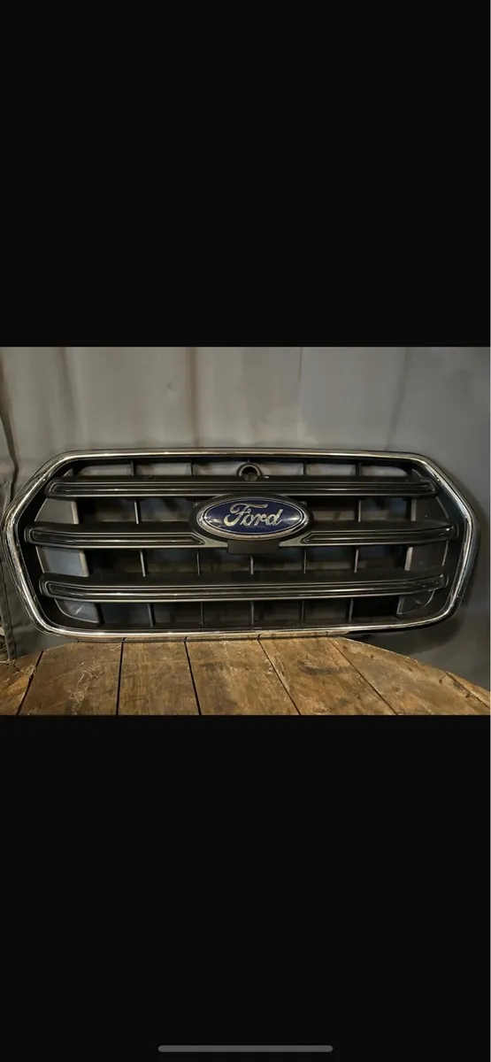 Ford transit front grill - Image 2
