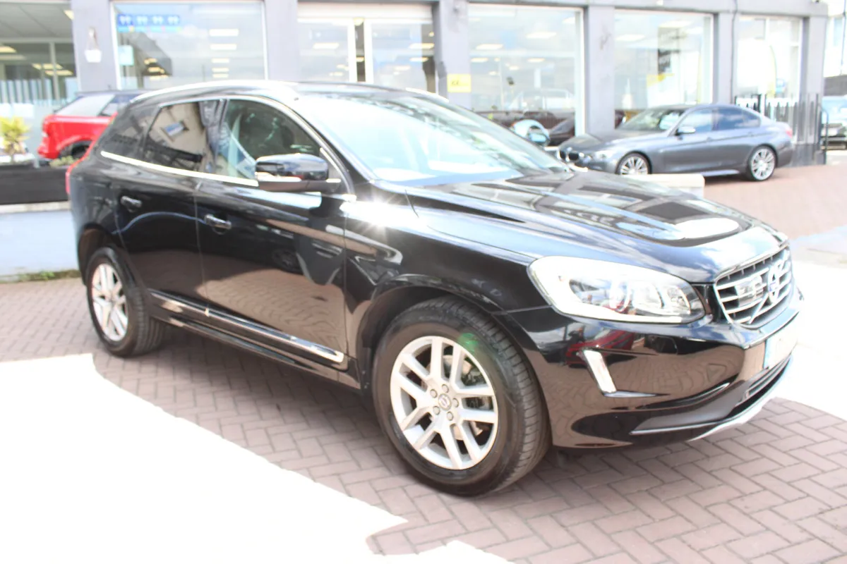 VOLVO XC60 2017 - Image 2