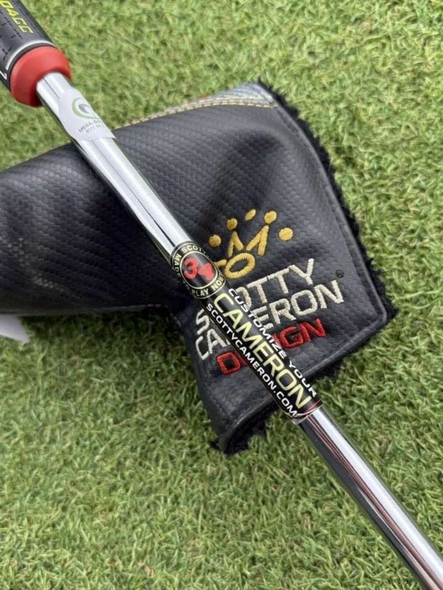 SCOTTY CAMERON FUTURA 5MB 2017 PUTTER / 34″ - Image 4