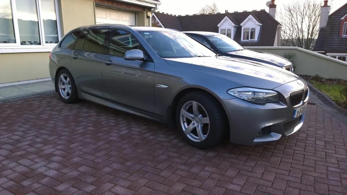BMW 5-Series 2011 - Image 3