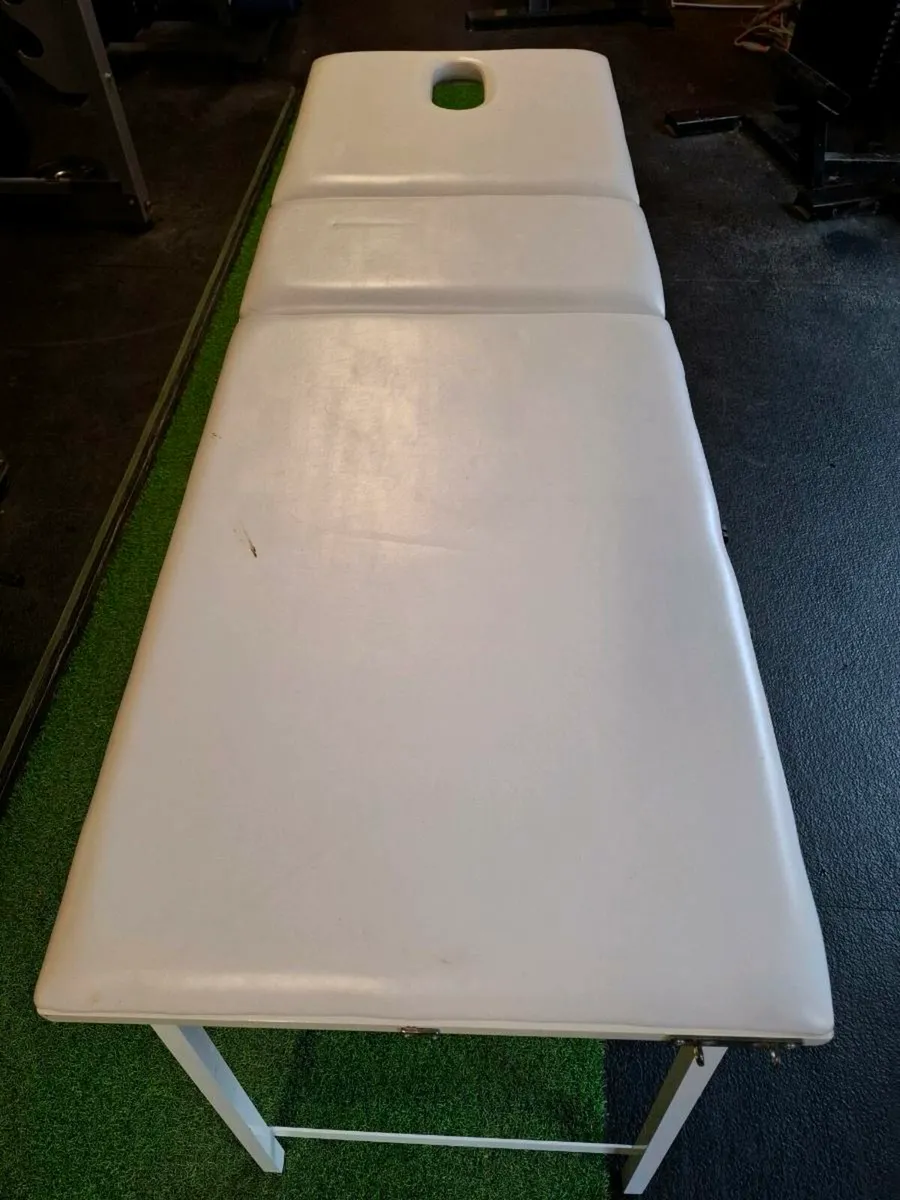 Portable Massage/treatment bed - Image 2