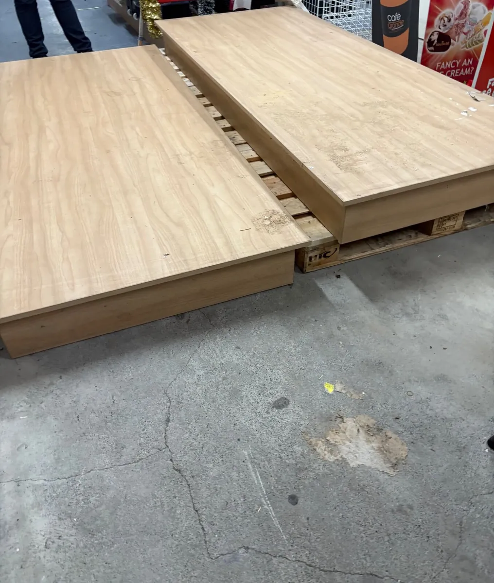 Raised platforms - Image 1