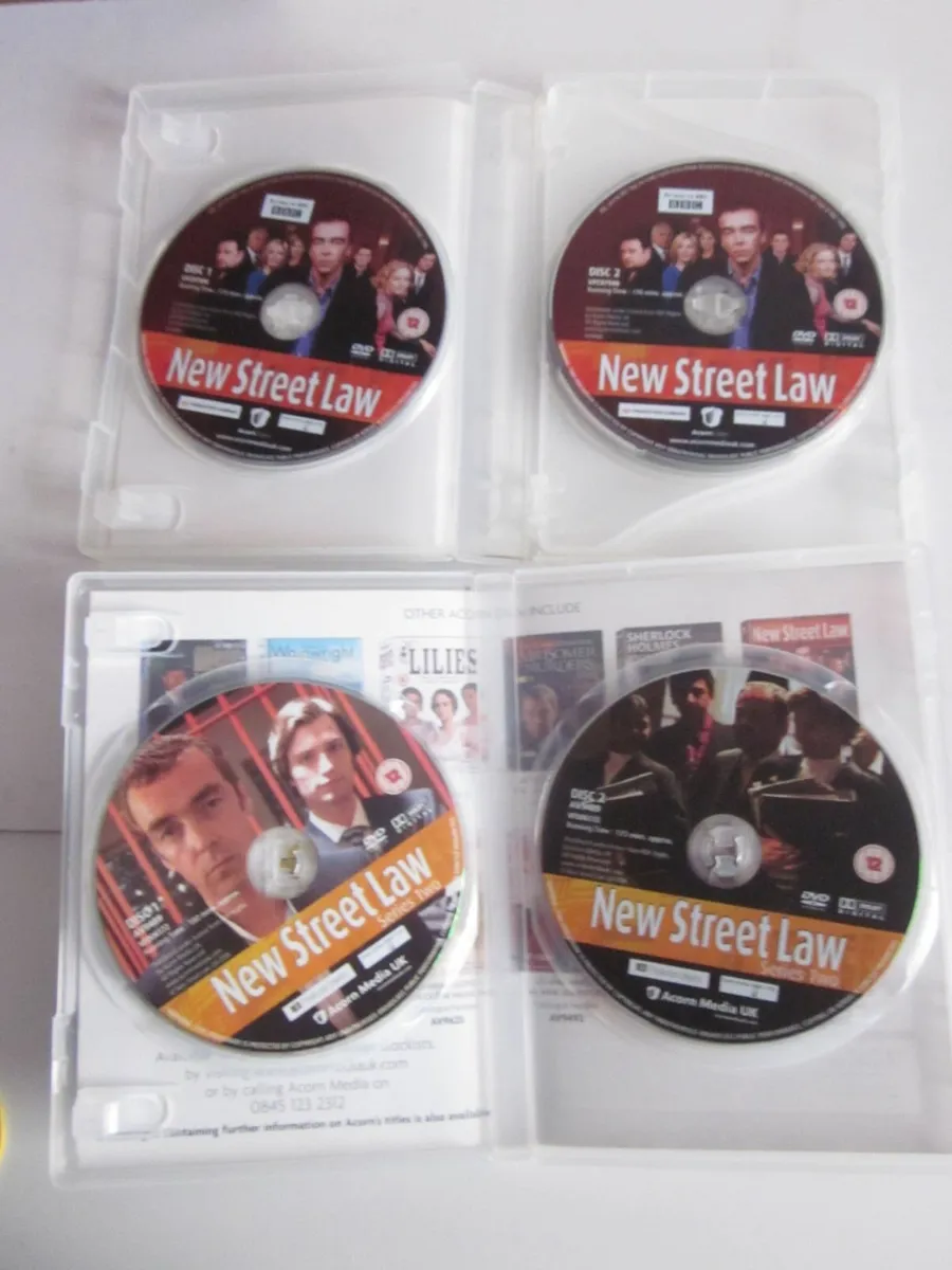 New Street Law Series 1 &2  DVD - Image 4