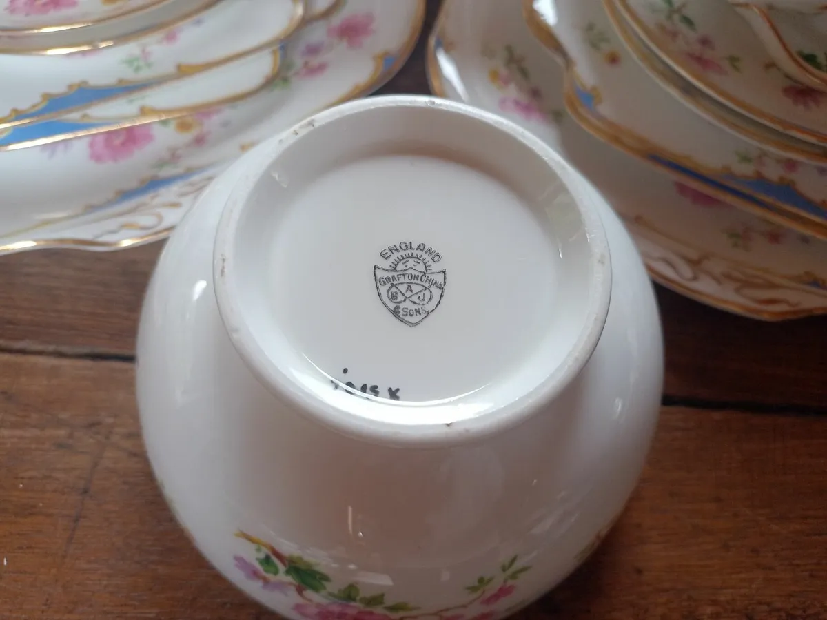Collectables - Image 1