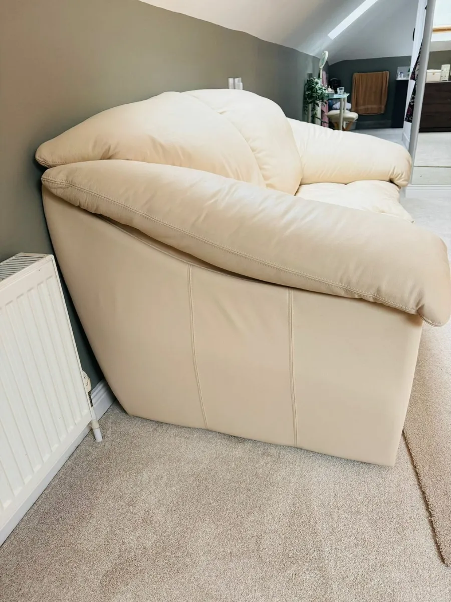 Cream Leather 2-Seater Sofa - Image 4