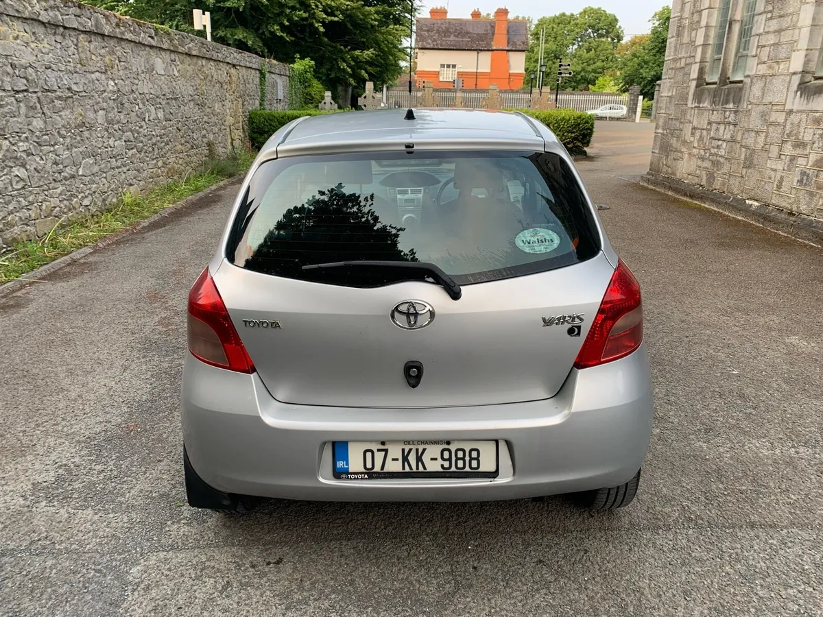 TOYOTA YARIS - Image 3