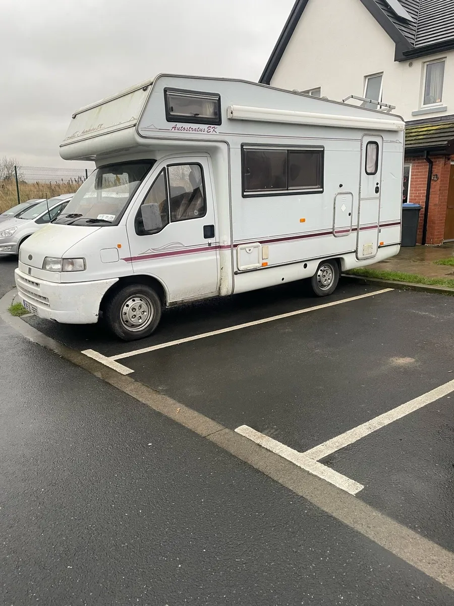 1995 camper - Image 4