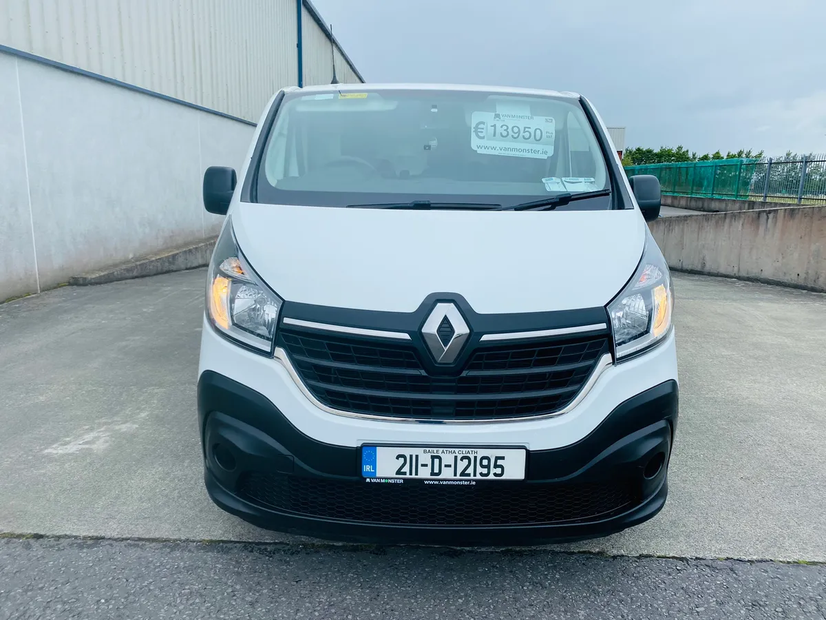 211 Renault Trafic 2.0 120bhp LWB €13,950 + VAT - Image 3