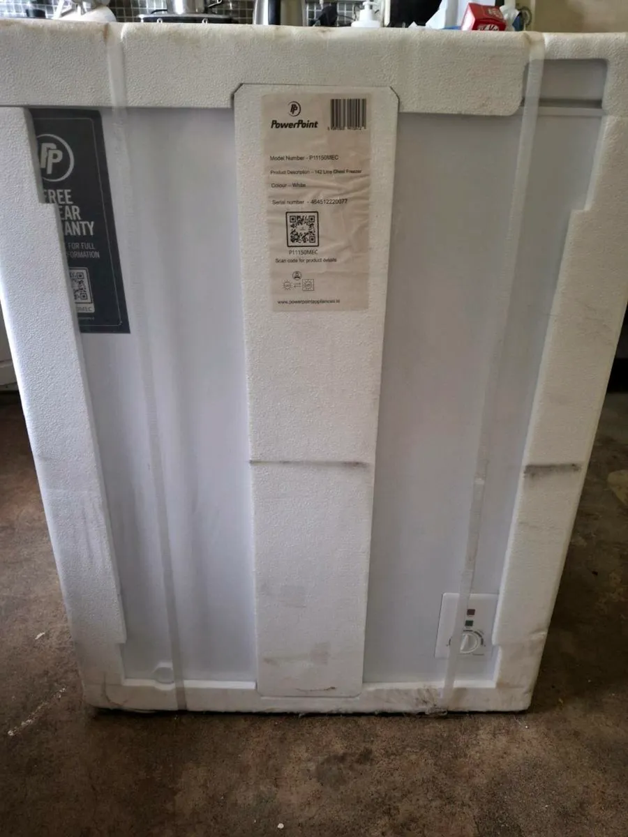 Chest freezer