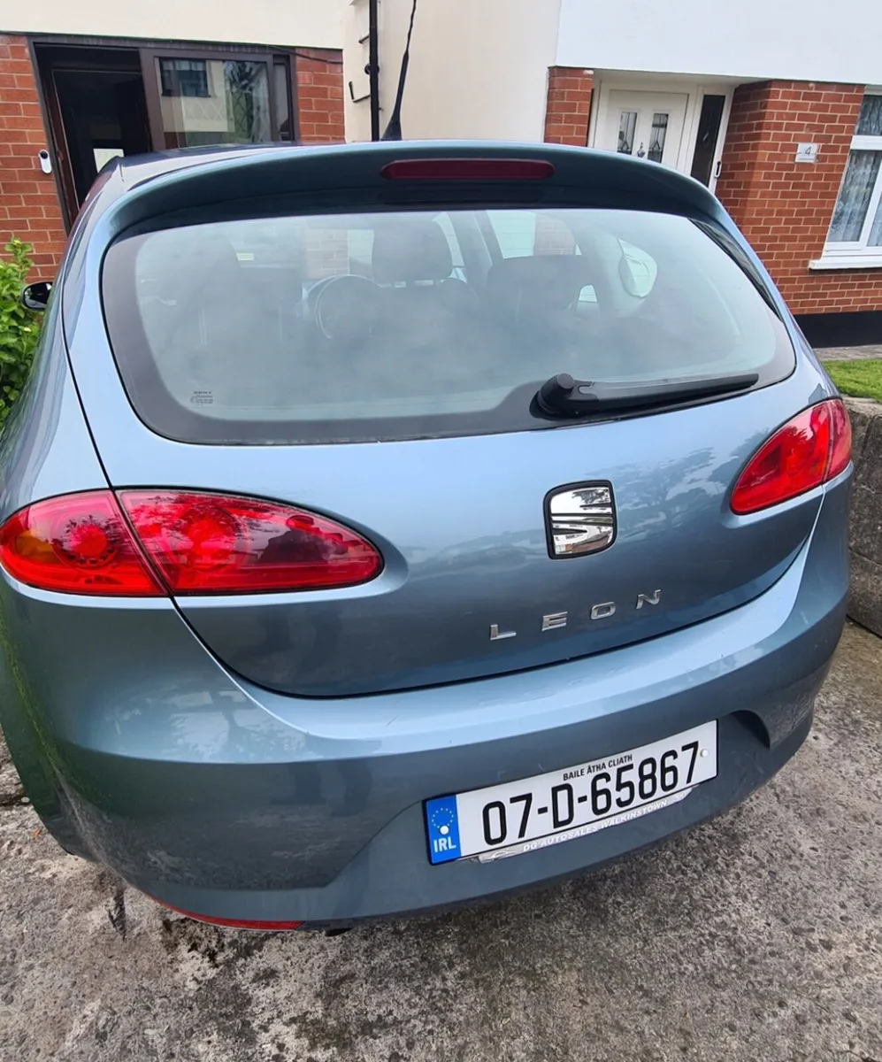 SEAT LEON - Image 3