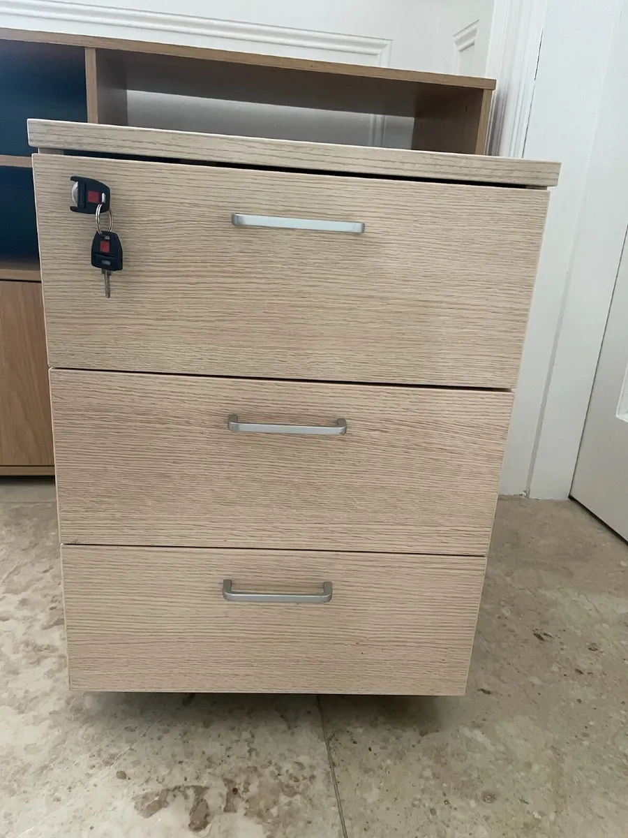 Office drawer unit - Image 1