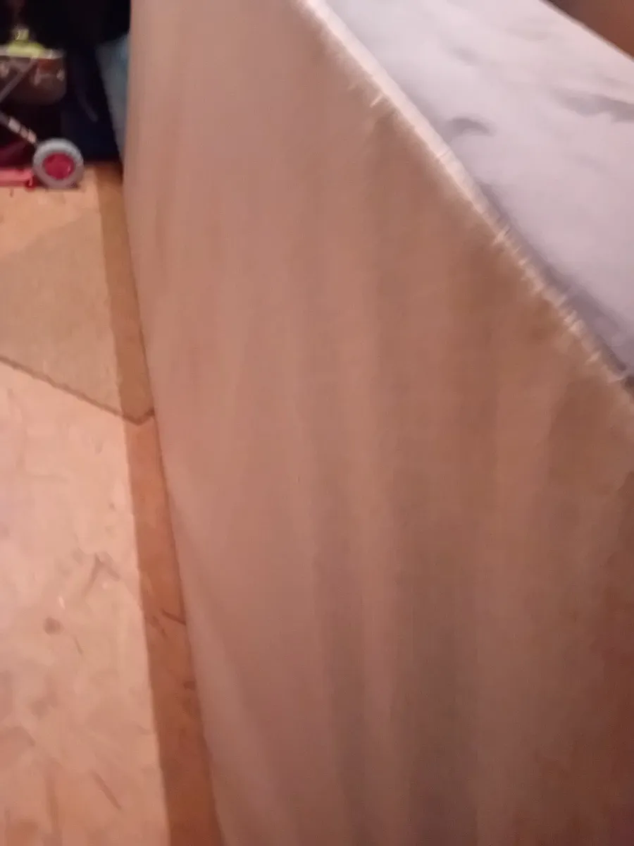 Beds - Image 3