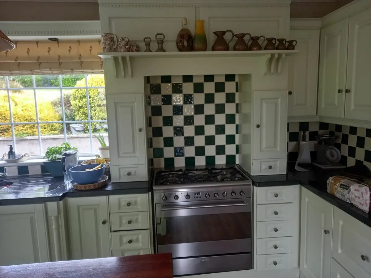 Kitchen - Image 2