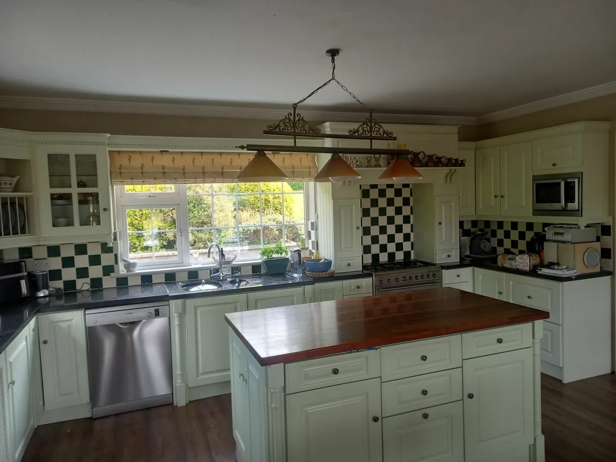 Kitchen - Image 4