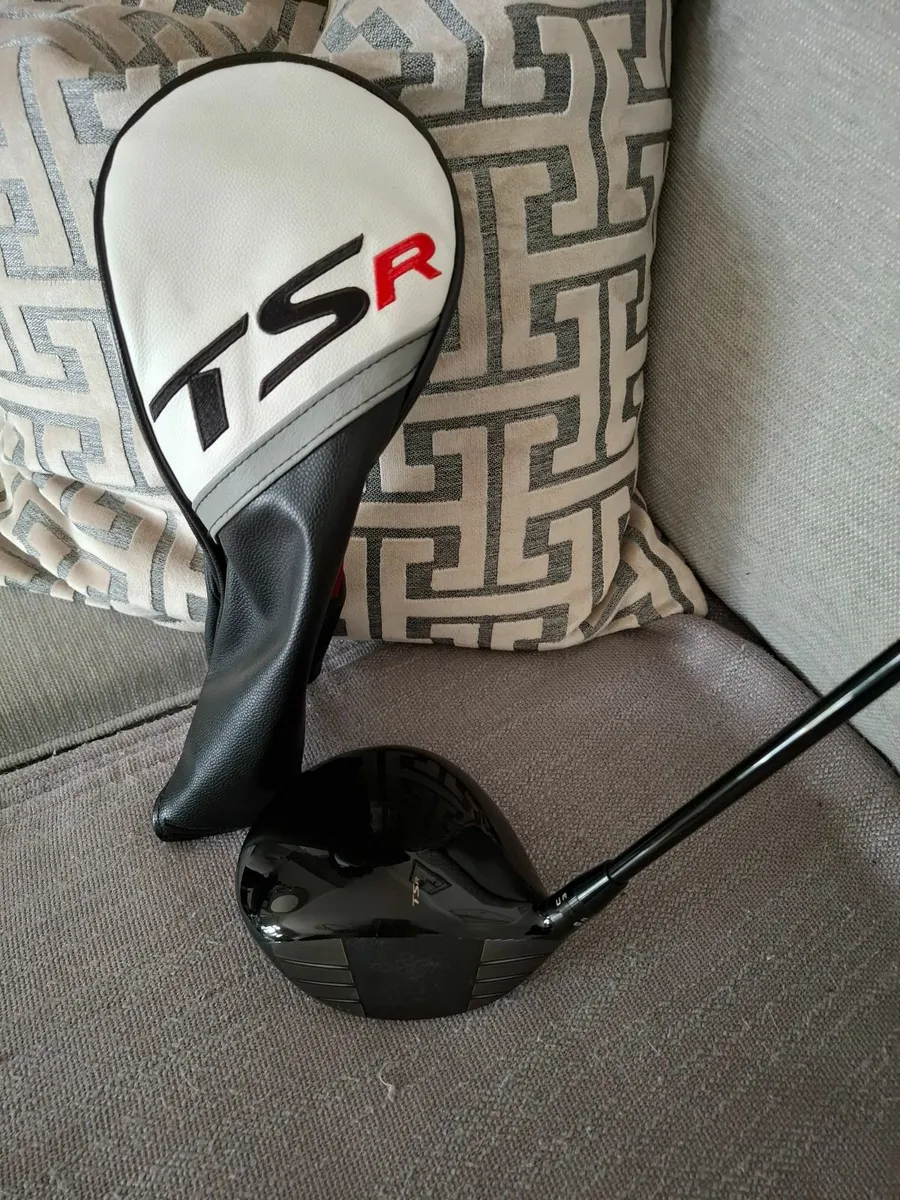 Golf club - Image 1