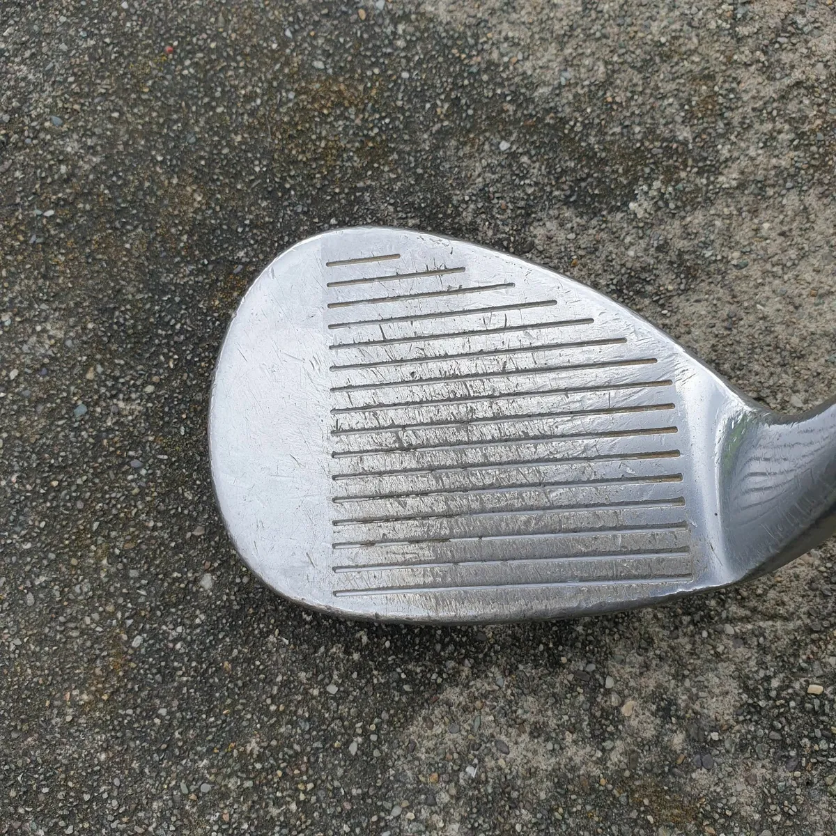 Callaway 58 degree lob wedge right handed - Image 2