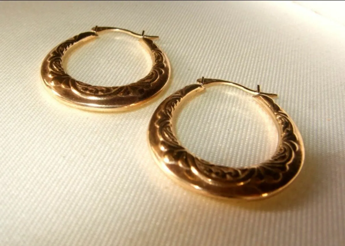 Vintage Hallmarked 9ct Gold Hoops - Image 3