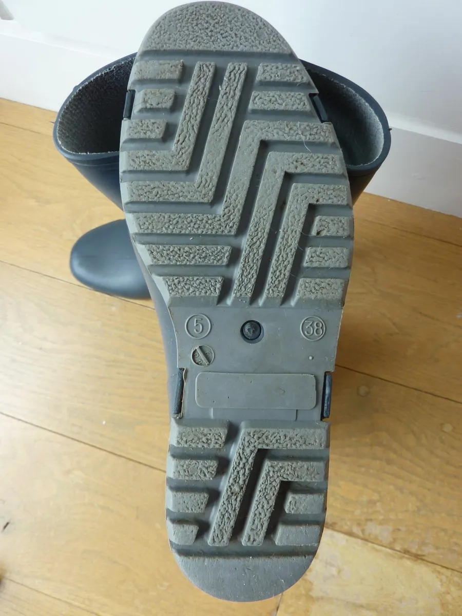 Wellington boots - Image 2