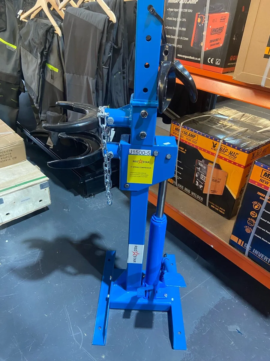 Spring compressor - Image 2