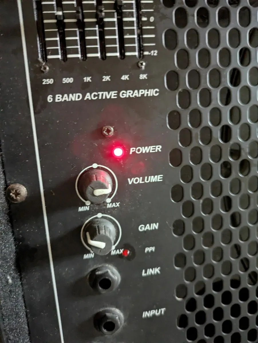 AMPLIFIER PA  Monitor - Image 2