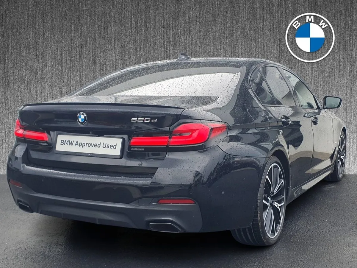 BMW 5 Series 520D M Sport - Image 2