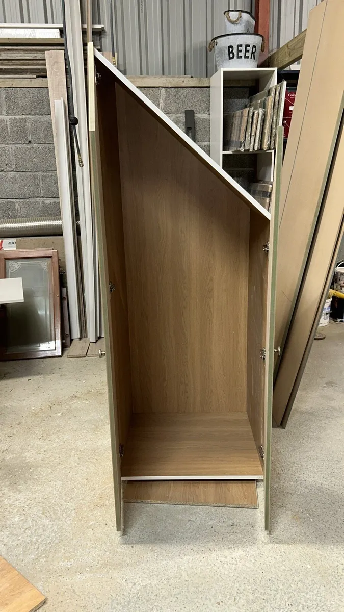 Under stairs storage with 2 MDF flush doors - Image 2