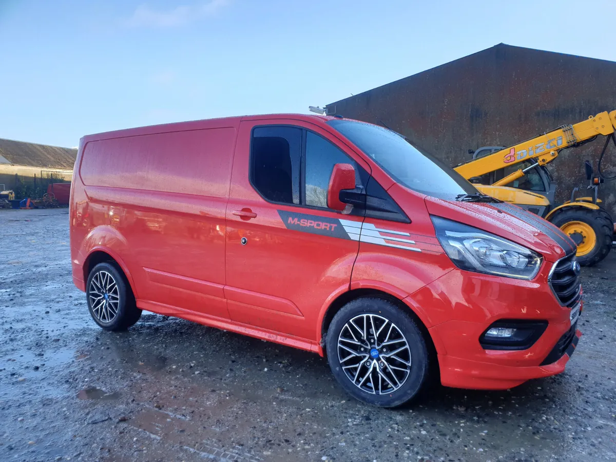 18" 20" Ford Transit Motion R V2 Style - Image 1