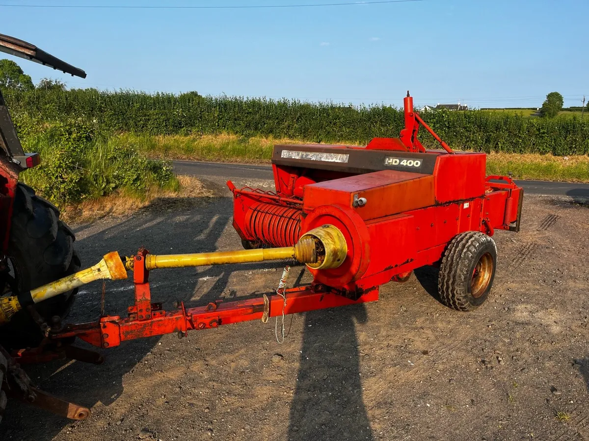 Deutz square baler - Image 1