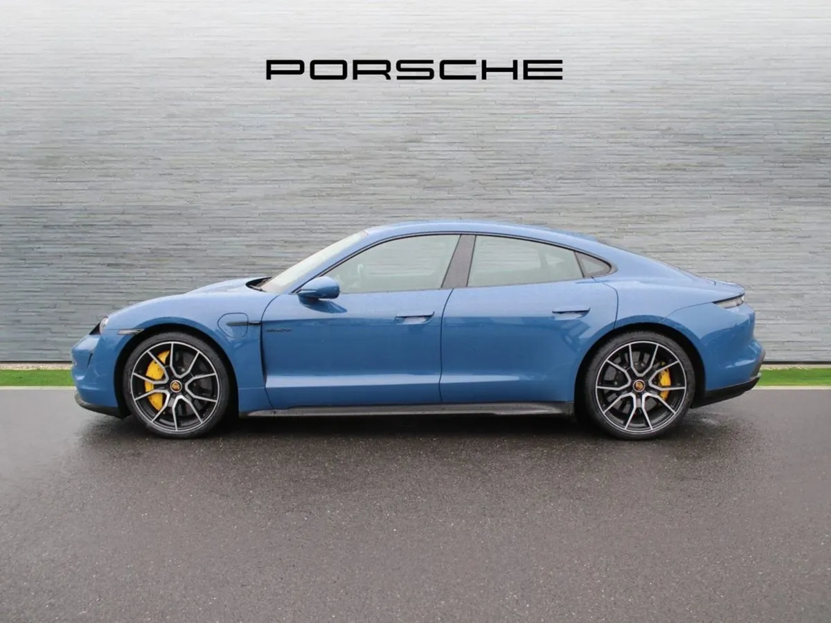 Porsche Taycan Turbo S - Image 4