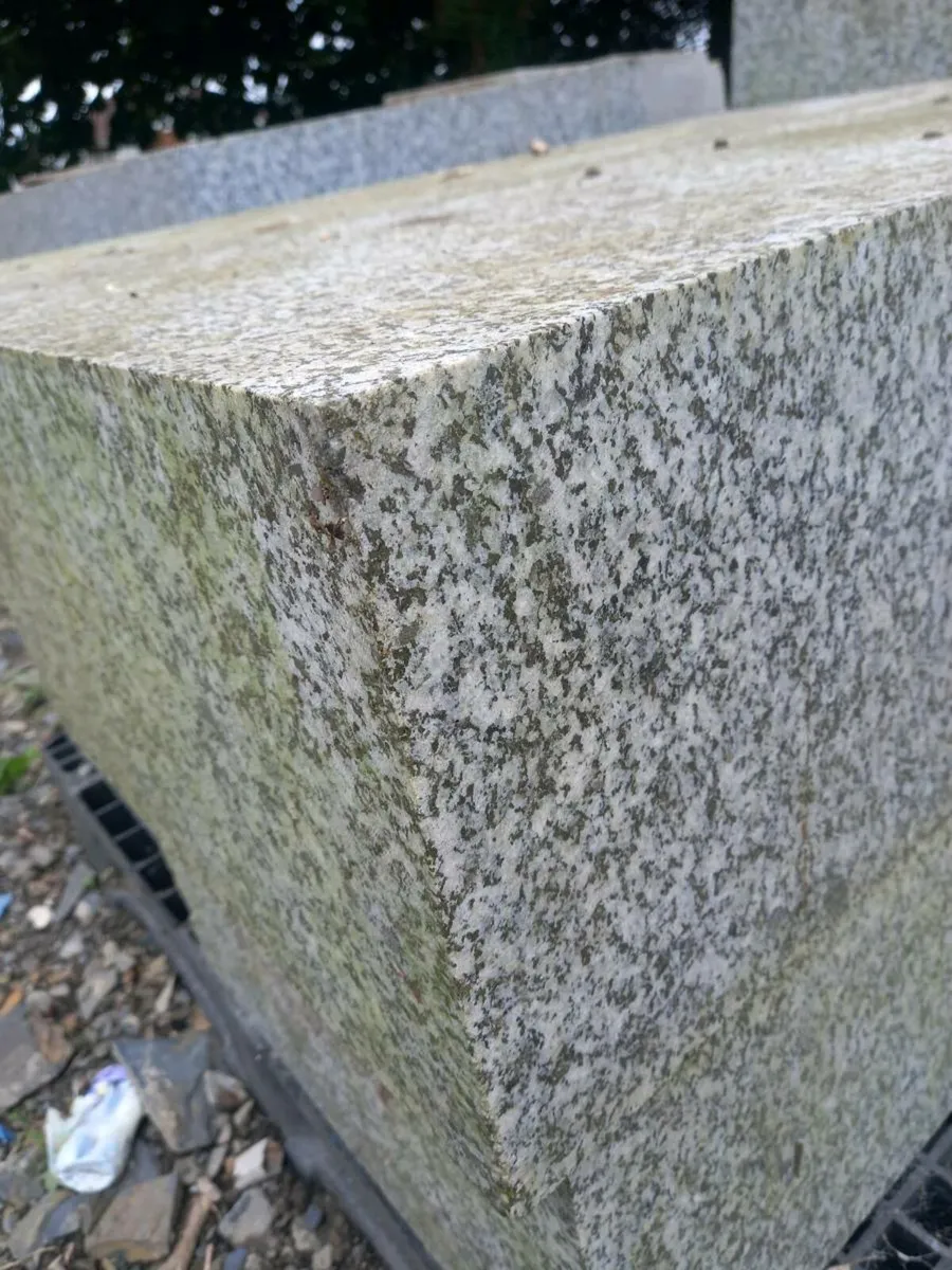 Granite blocks - Image 3