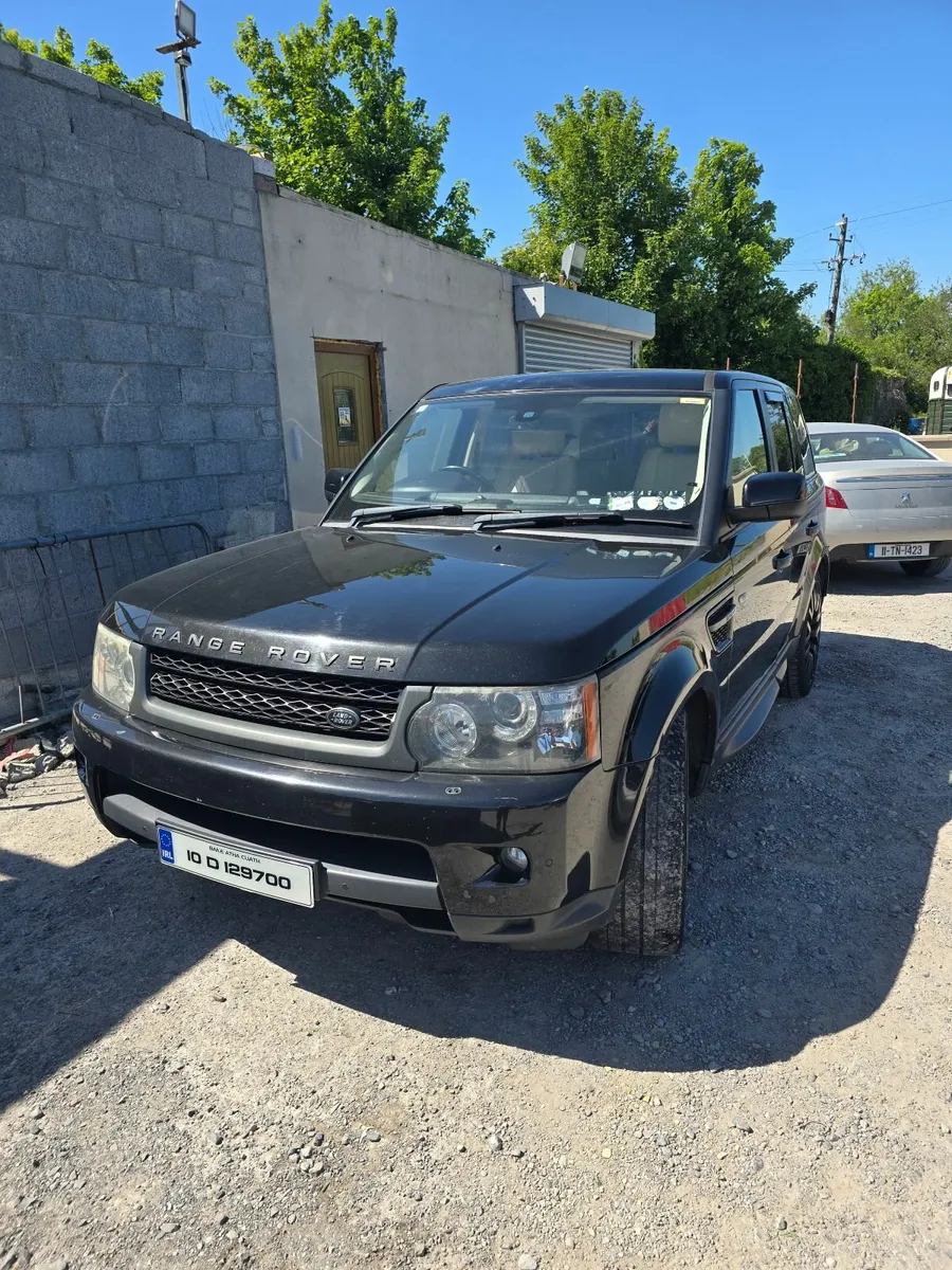 Land Rover Range Rover Sport automatic  2010 - Image 2