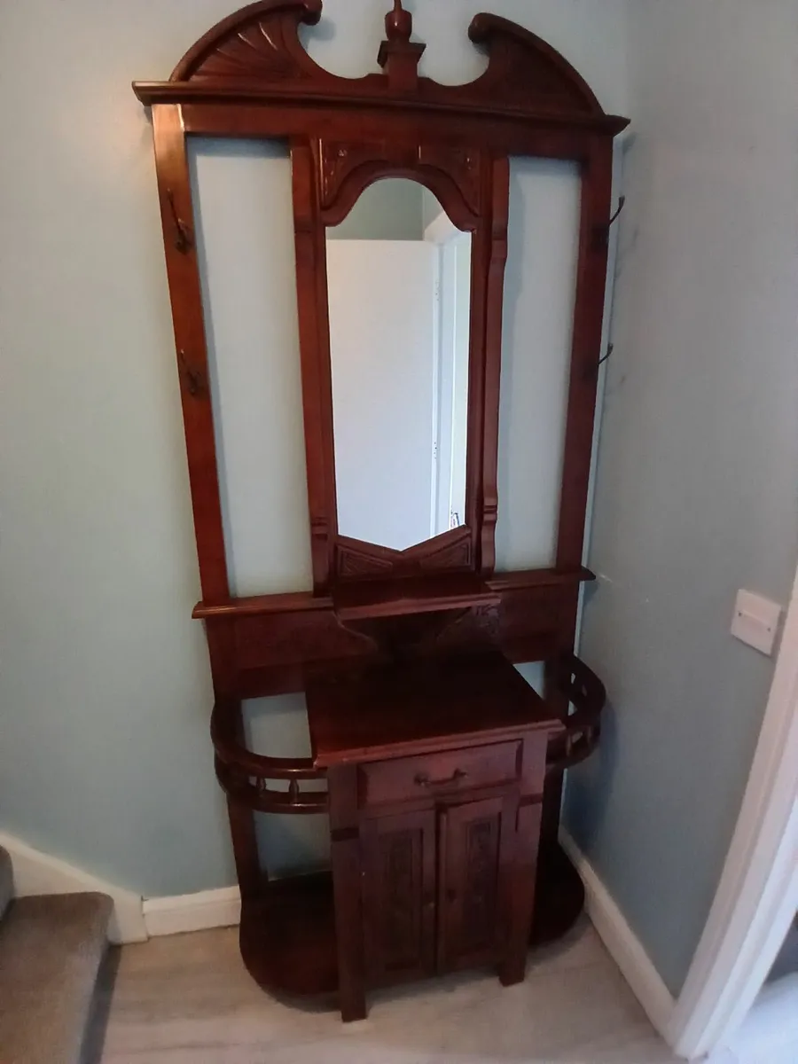 Home furniture - Image 1