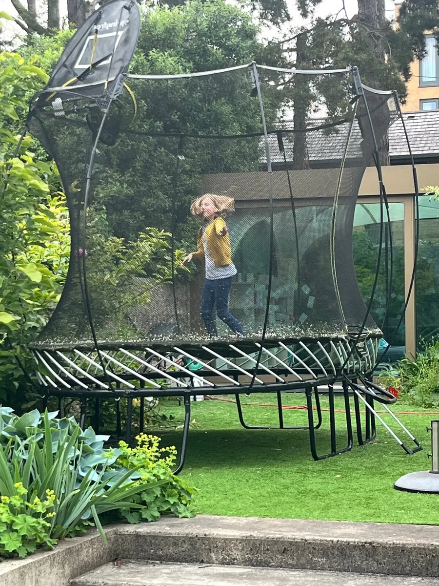 8ft by 11ft oval Springfree trampoline - Image 1