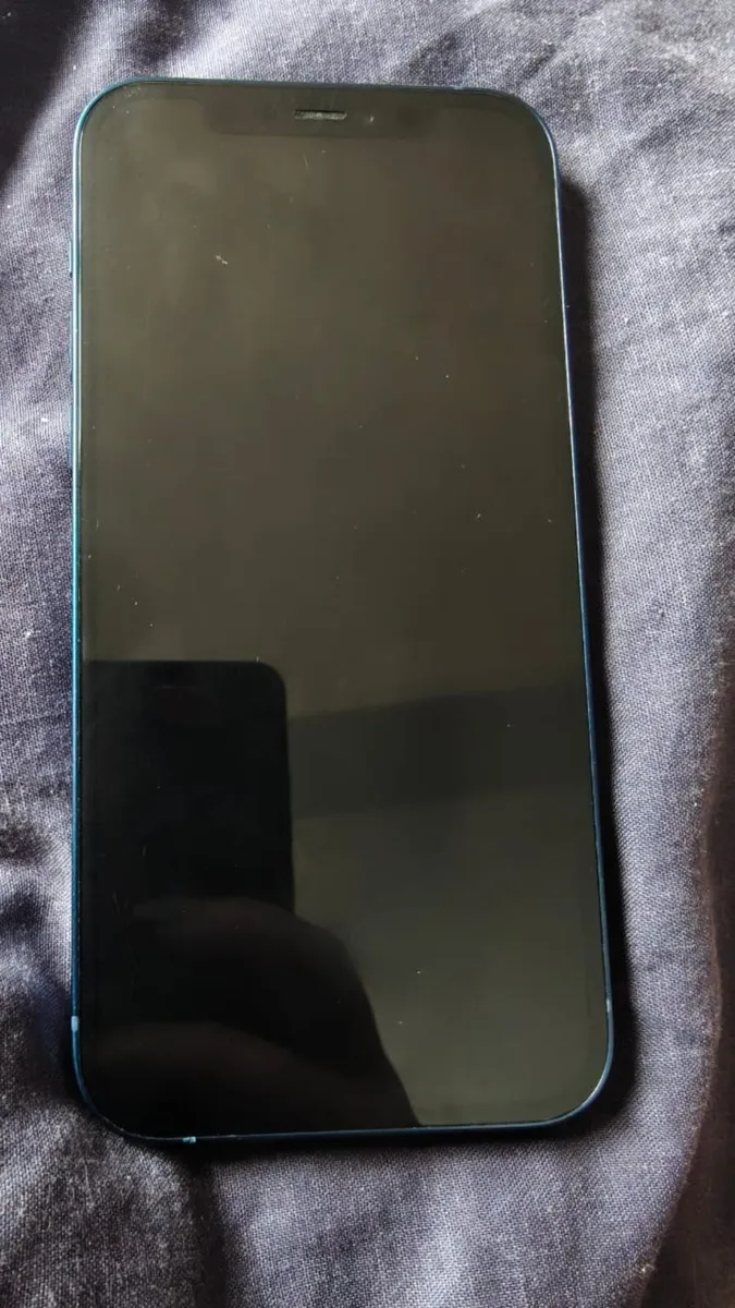 Iphone 12 mint condition for sale. - Image 3