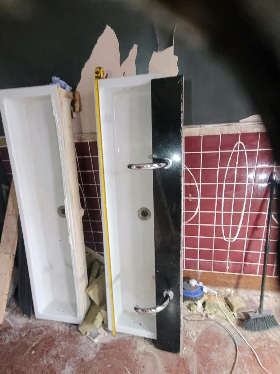 Bathroom Sinks - Image 3