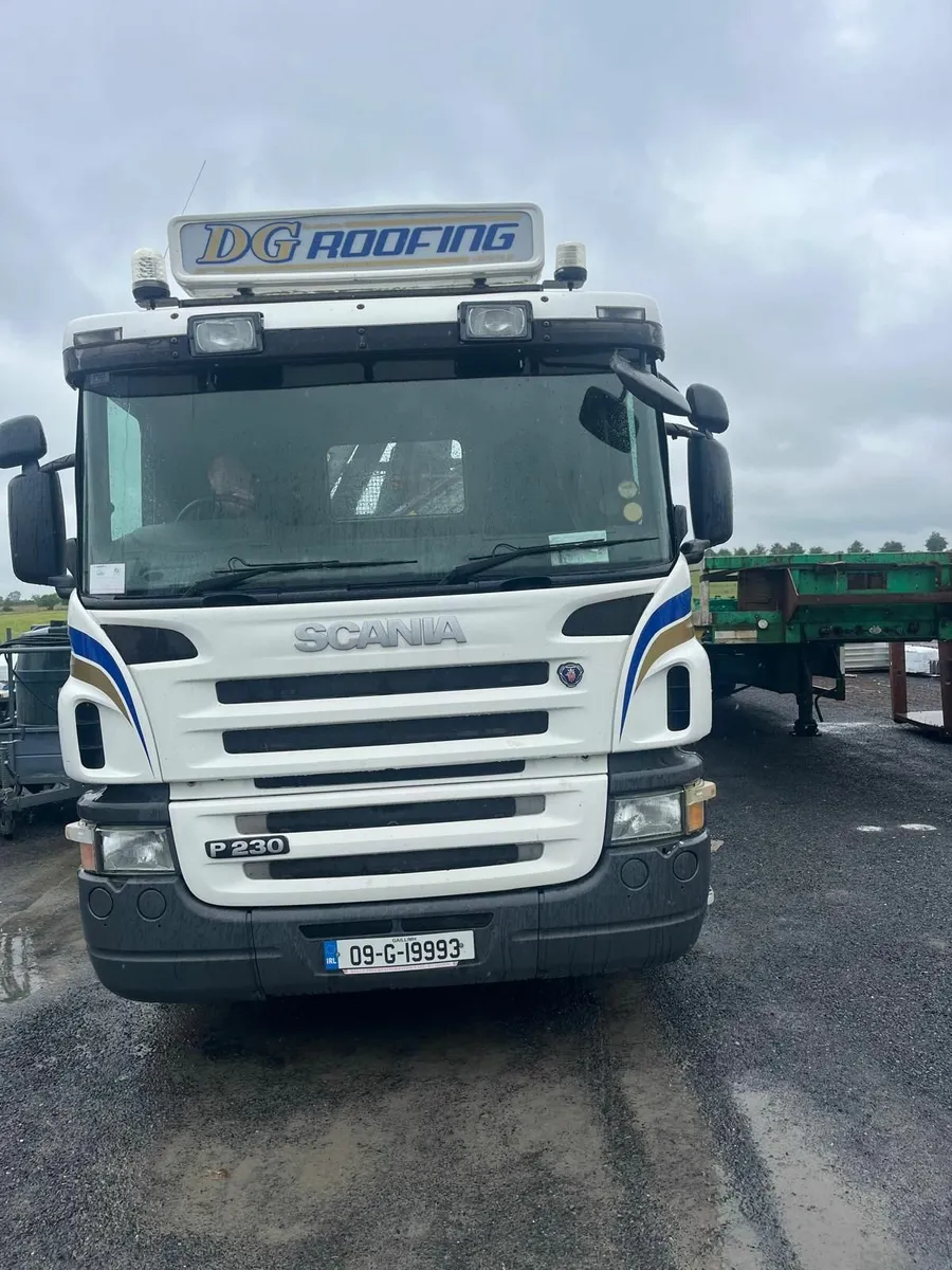 Scania Other 2009 with Hiab - Image 2
