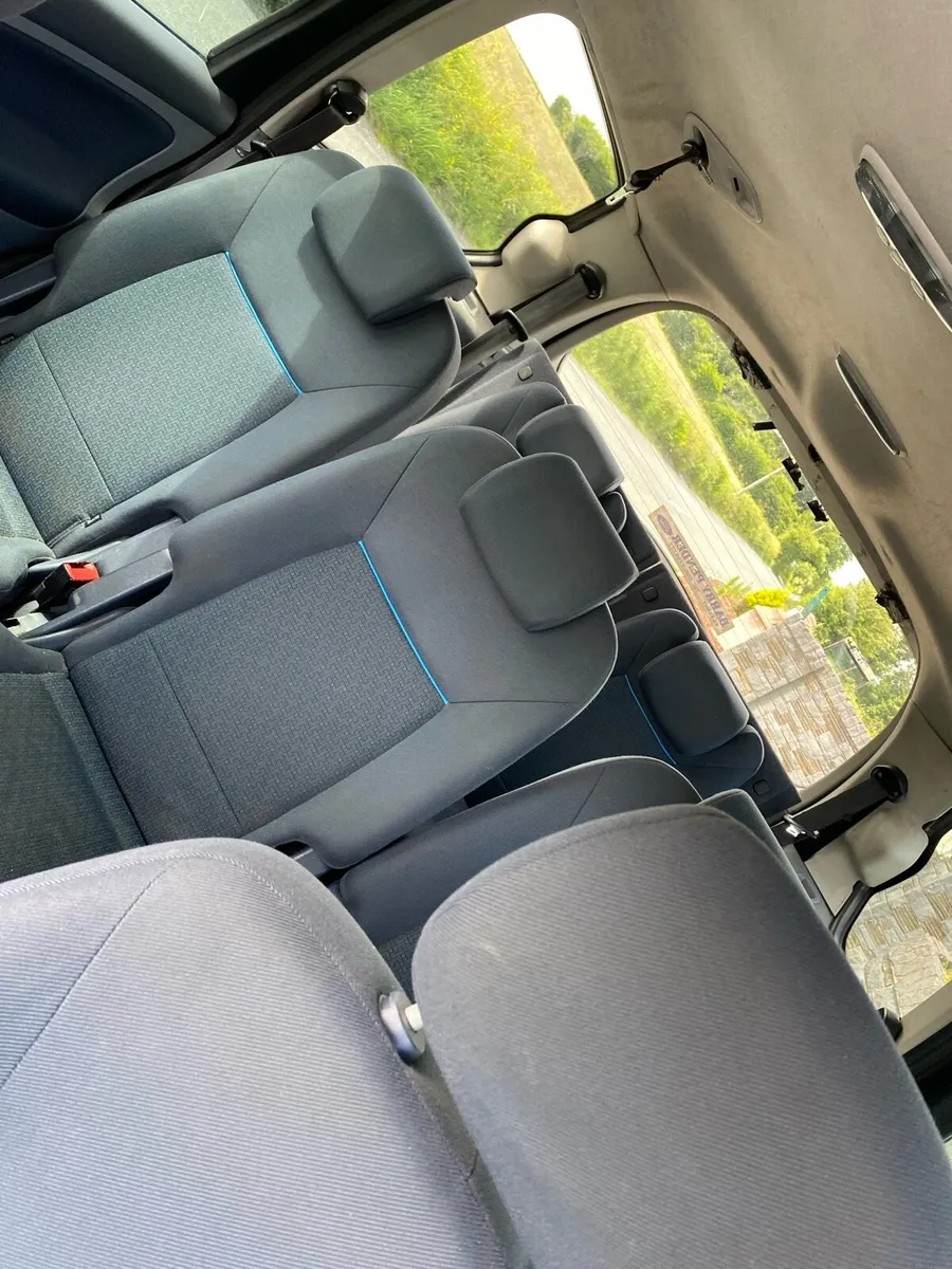 2010 ford galaxy 7 seater - Image 3