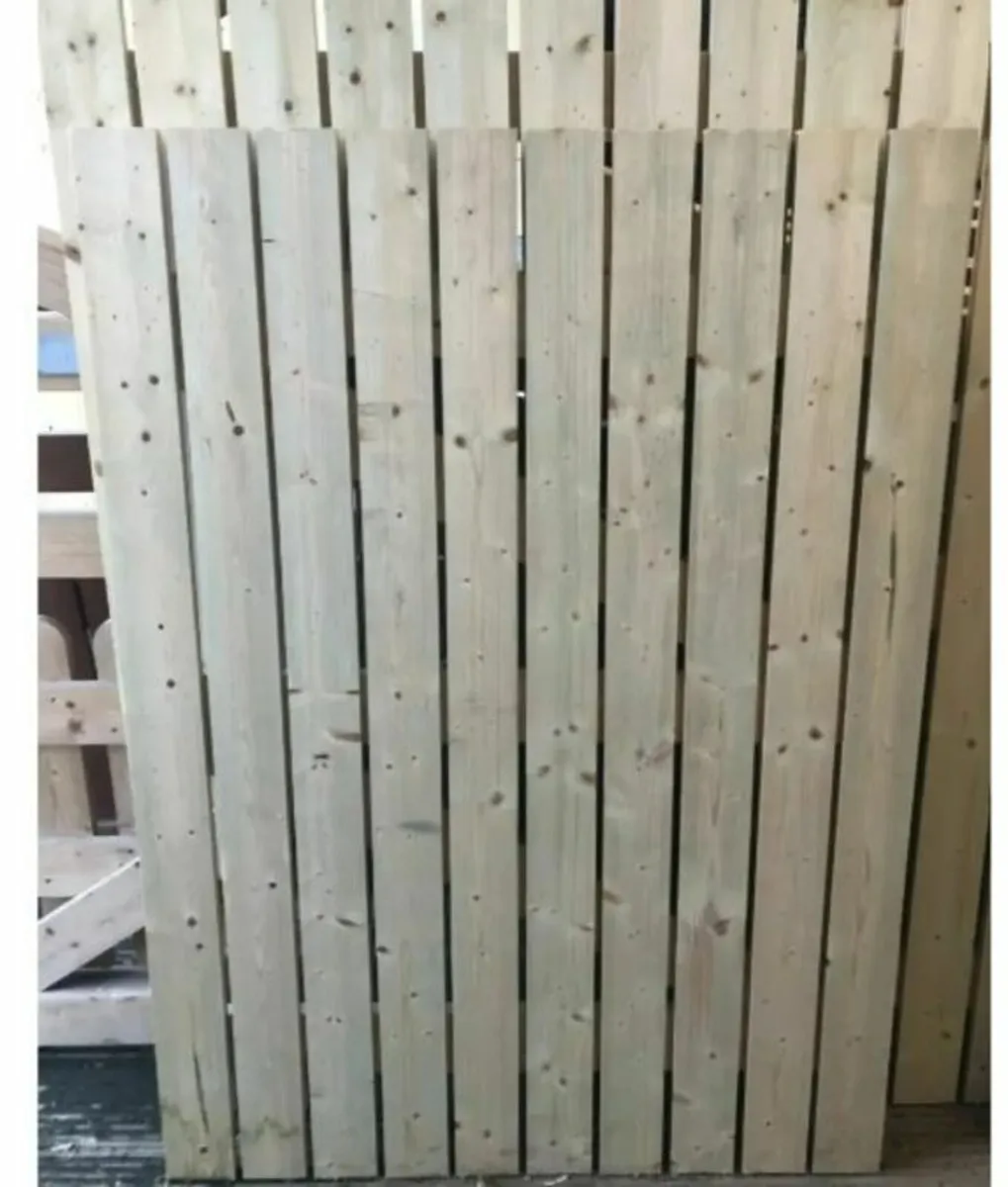 Lisduff Timber Side Gate's - Image 1