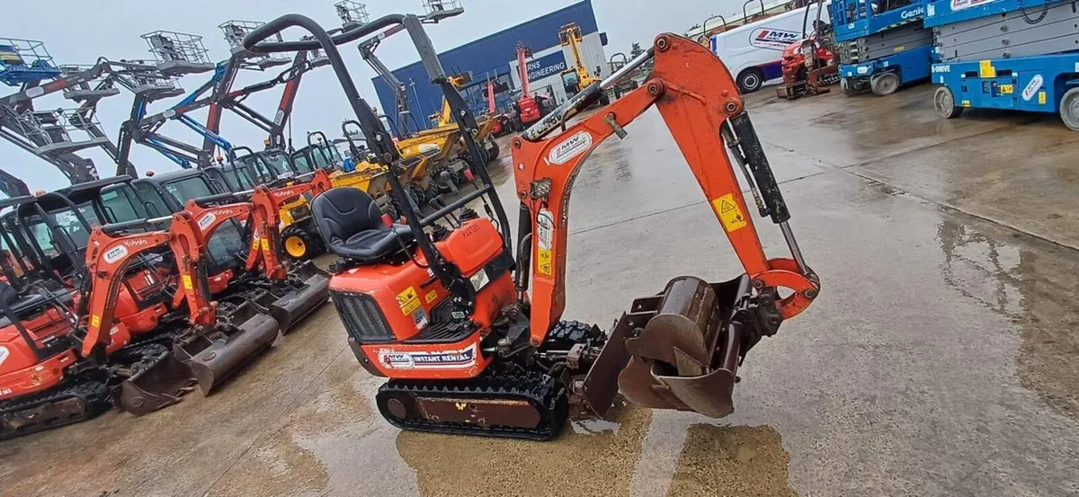 Kubota Micro Digger - Image 2