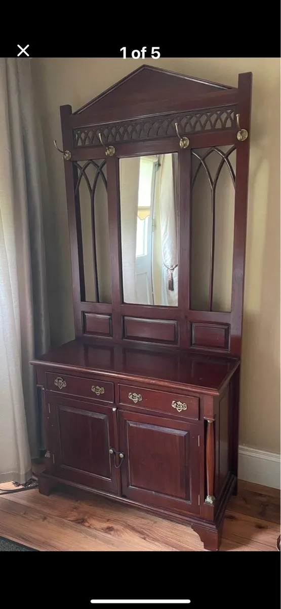 Free standing Mahogany Unit - Image 1